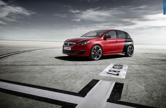 2016 Peugeot 308 GTI - фотография 2 из 46 2016 Peugeot 308 GTI - фотография 2 из 46