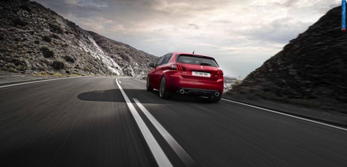 2016 Peugeot 308 GTI - фотография 8 из 46