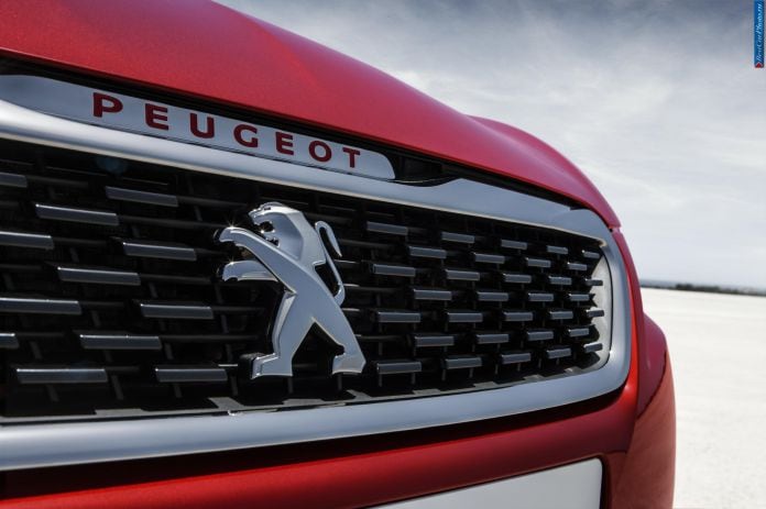 2016 Peugeot 308 GTI - фотография 15 из 46