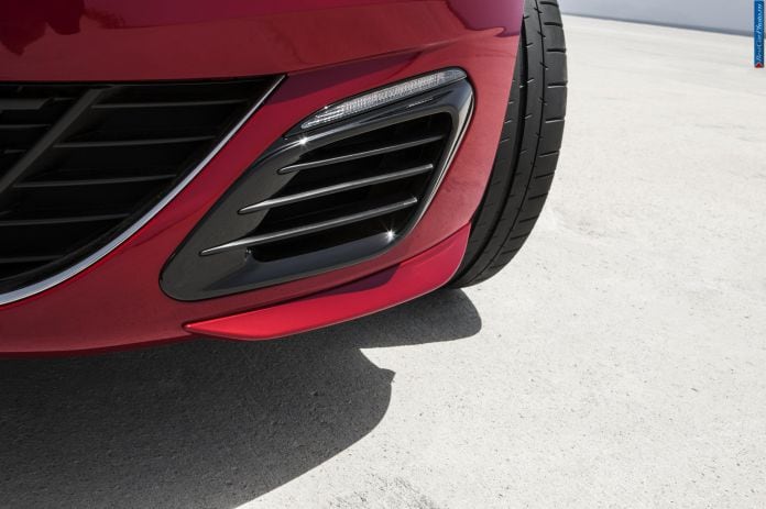 2016 Peugeot 308 GTI - фотография 16 из 46 2016 Peugeot 308 GTI - фотография 16 из 46