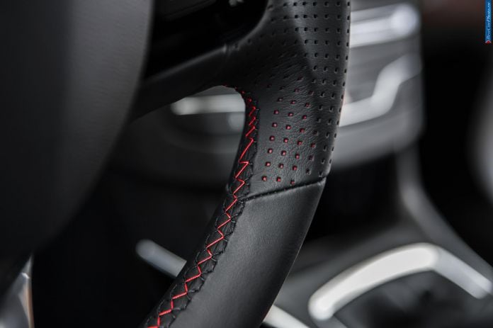 2016 Peugeot 308 GTI - фотография 31 из 46 2016 Peugeot 308 GTI - фотография 31 из 46