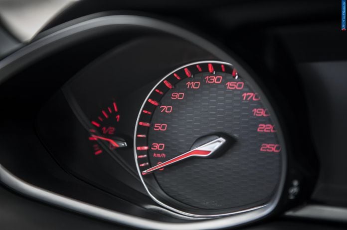2016 Peugeot 308 GTI - фотография 34 из 46 2016 Peugeot 308 GTI - фотография 34 из 46