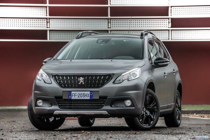 2017 Peugeot 2008 Black Matt - фотография 1 из 32 2017 Peugeot 2008 Black Matt - фотография 1 из 32