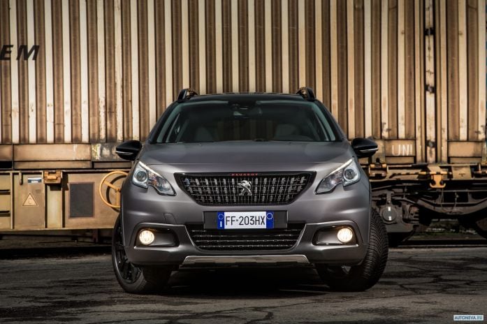 2017 Peugeot 2008 Black Matt - фотография 4 из 32