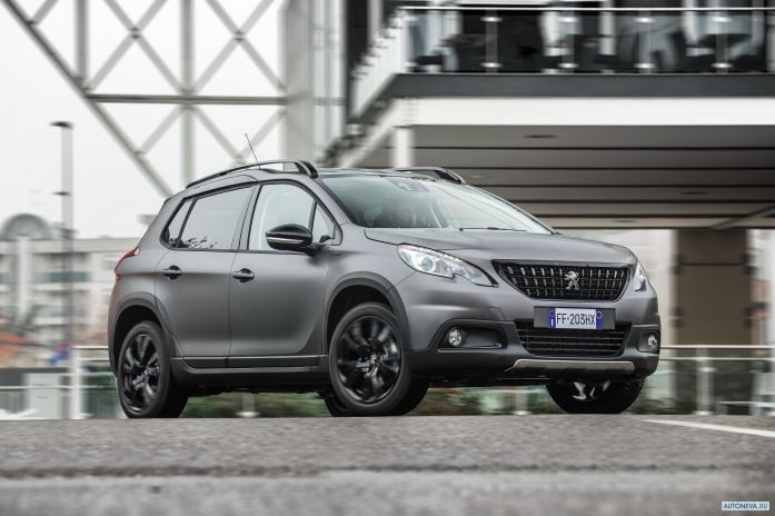 2017 Peugeot 2008 Black Matt - фотография 10 из 32 2017 Peugeot 2008 Black Matt - фотография 10 из 32
