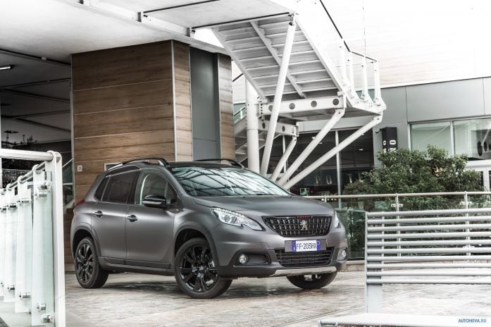 2017 Peugeot 2008 Black Matt - фотография 11 из 32 2017 Peugeot 2008 Black Matt - фотография 11 из 32