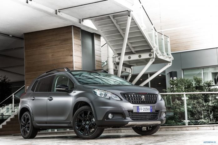 2017 Peugeot 2008 Black Matt - фотография 13 из 32 2017 Peugeot 2008 Black Matt - фотография 13 из 32