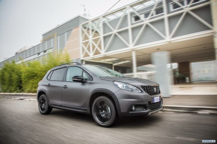 2017 Peugeot 2008 Black Matt - фотография 16 из 32