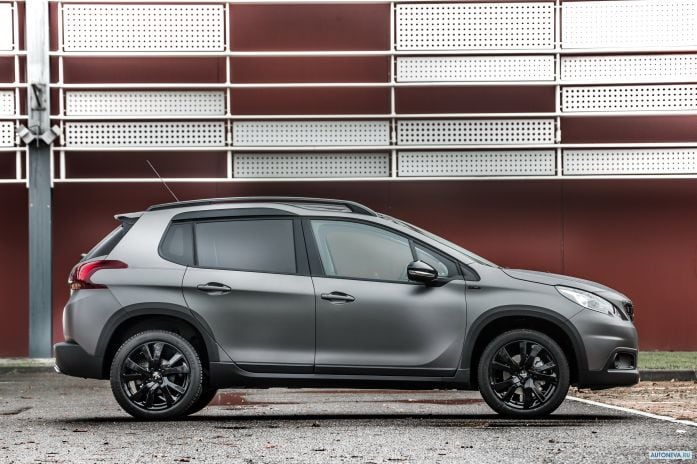 2017 Peugeot 2008 Black Matt - фотография 19 из 32 2017 Peugeot 2008 Black Matt - фотография 19 из 32