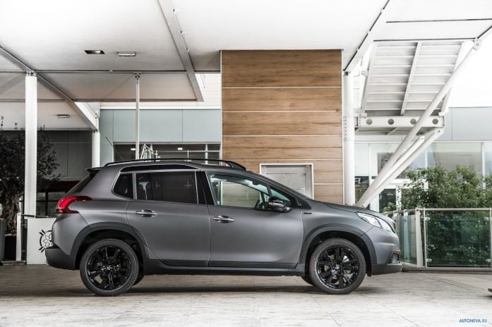 2017 Peugeot 2008 Black Matt - фотография 20 из 32 2017 Peugeot 2008 Black Matt - фотография 20 из 32