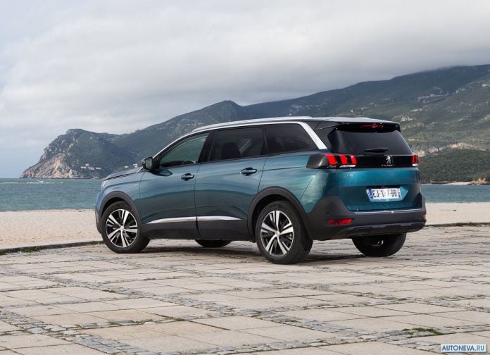 2017 Peugeot 5008 - фотография 43 из 128