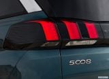 peugeot_2017_5008_120.jpg