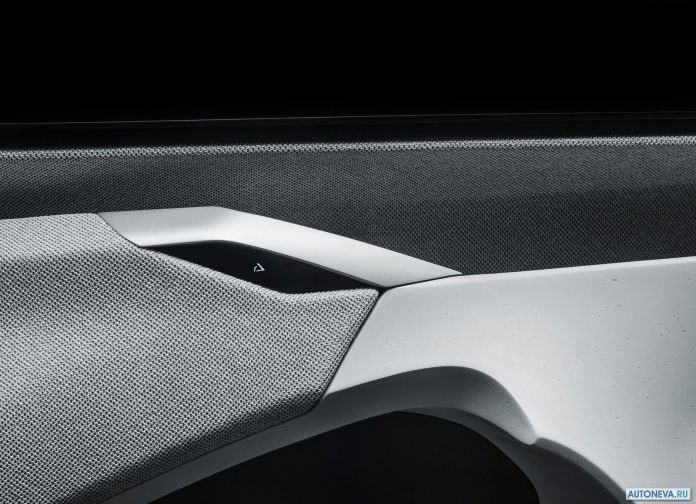 2017 Peugeot Instinct Concept - фотография 50 из 69