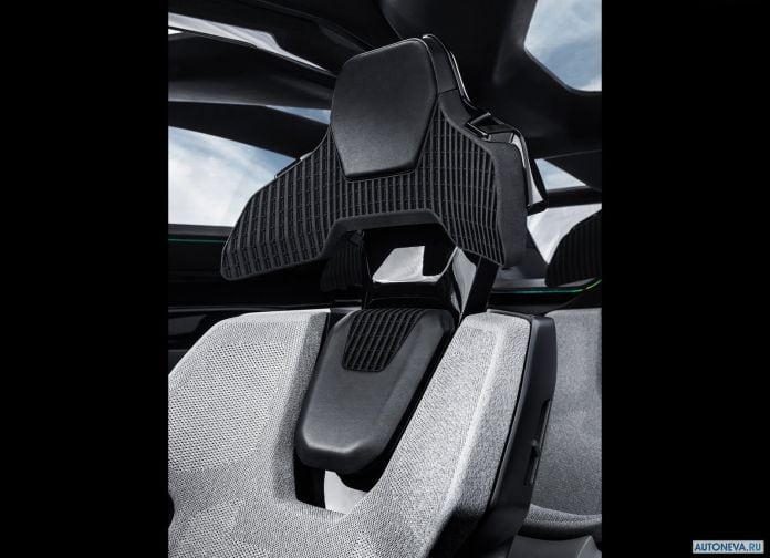 2017 Peugeot Instinct Concept - фотография 59 из 69 2017 Peugeot Instinct Concept - фотография 59 из 69
