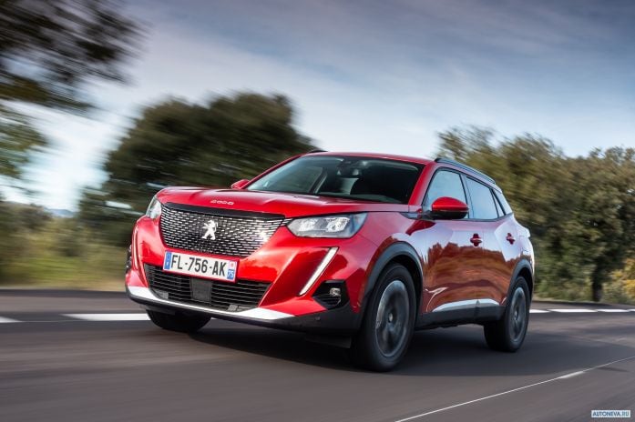 2020 Peugeot 2008 - фотография 4 из 40 2020 Peugeot 2008 - фотография 4 из 40