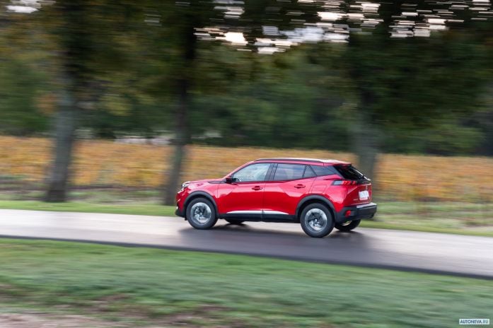 2020 Peugeot 2008 - фотография 12 из 40 2020 Peugeot 2008 - фотография 12 из 40