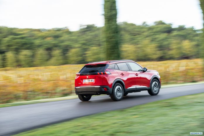 2020 Peugeot 2008 - фотография 27 из 40 2020 Peugeot 2008 - фотография 27 из 40