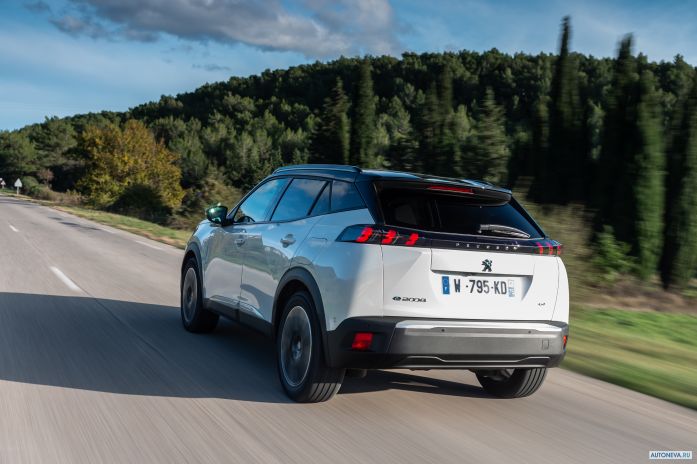 2020 Peugeot e2008 GT - фотография 19 из 37 2020 Peugeot e2008 GT - фотография 19 из 37