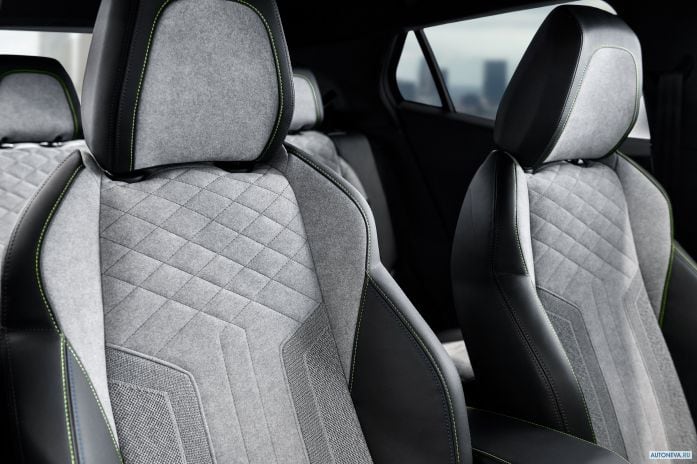 2020 Peugeot e2008 GT - фотография 25 из 37 2020 Peugeot e2008 GT - фотография 25 из 37