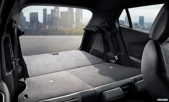 2020 Peugeot e2008 GT - фотография 27 из 37 2020 Peugeot e2008 GT - фотография 27 из 37
