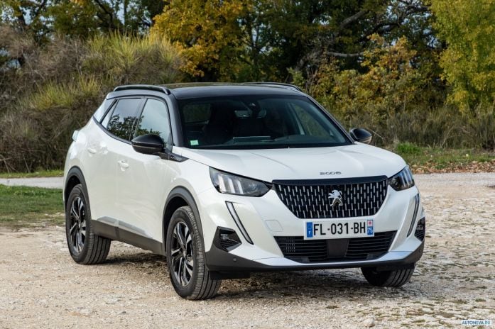 2020 Peugeot 2008 GT-line - фотография 14 из 40 2020 Peugeot 2008 GT-line - фотография 14 из 40