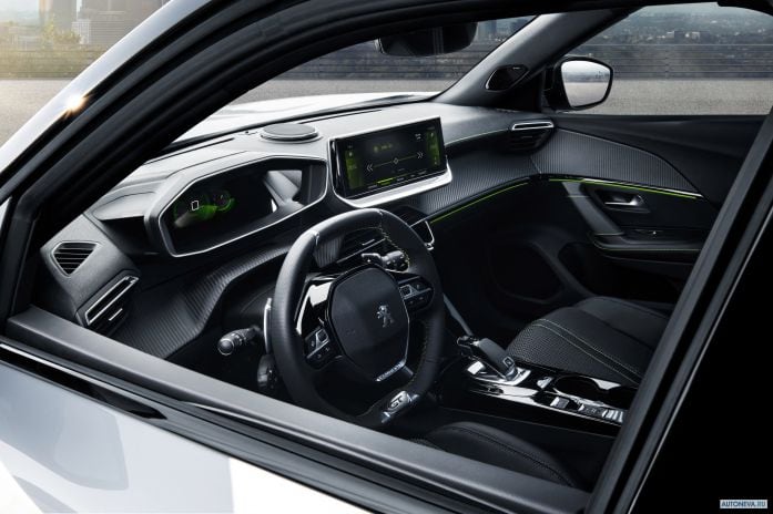 2020 Peugeot 2008 GT-line - фотография 36 из 40 2020 Peugeot 2008 GT-line - фотография 36 из 40