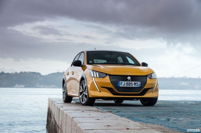 2020 Peugeot 208 GT-line - фотография 3 из 40