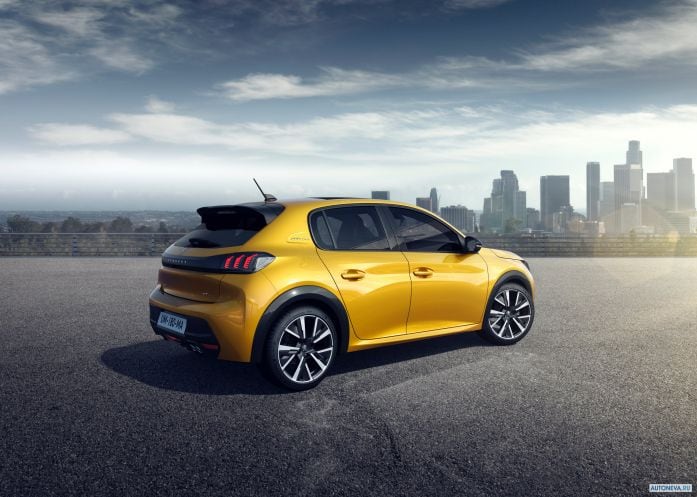 2020 Peugeot 208 GT-line - фотография 13 из 40