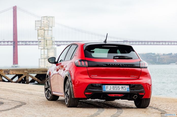 2020 Peugeot 208 GT-line - фотография 18 из 40