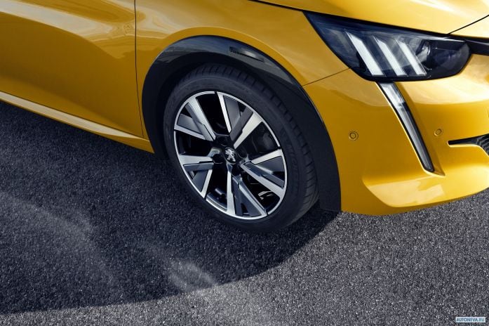 2020 Peugeot 208 GT-line - фотография 34 из 40 2020 Peugeot 208 GT-line - фотография 34 из 40