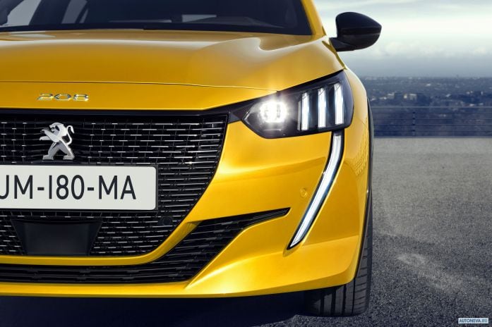 2020 Peugeot 208 GT-line - фотография 35 из 40 2020 Peugeot 208 GT-line - фотография 35 из 40