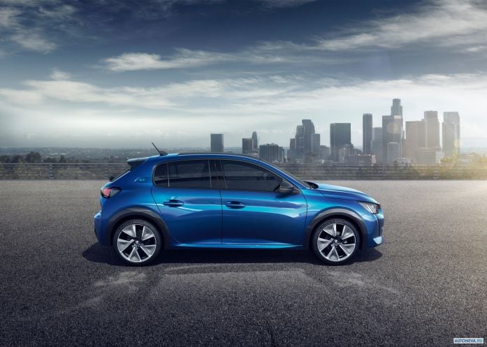2020 Peugeot e208 - фотография 21 из 40