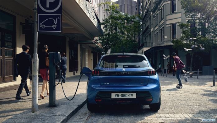 2020 Peugeot e208 - фотография 24 из 40 2020 Peugeot e208 - фотография 24 из 40