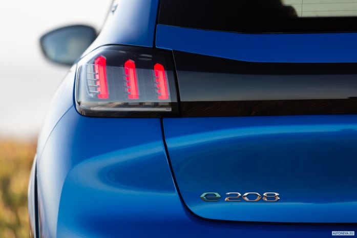 2020 Peugeot e208 - фотография 38 из 40