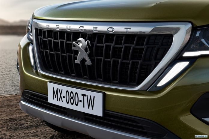 2021 Peugeot Landtrek Double Cab - фотография 14 из 14