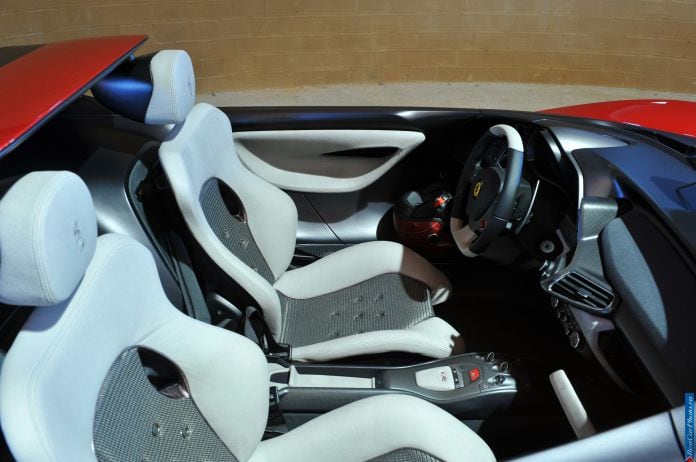 2013 Pininfarina Sergio Concept - фотография 21 из 34