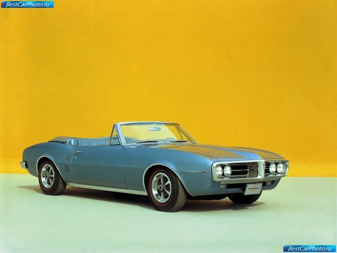 1967 Pontiac Firebird - фотография 1 из 1