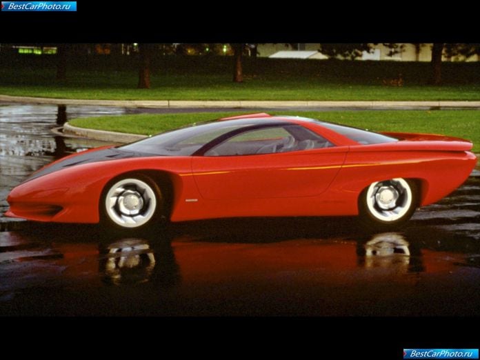 1989 Pontiac Banshee - фотография 1 из 1