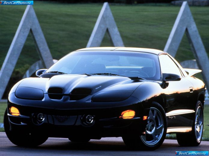 2000 Pontiac Firebird - фотография 1 из 2