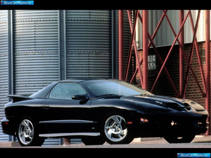 2000 Pontiac Firebird - фотография 2 из 2