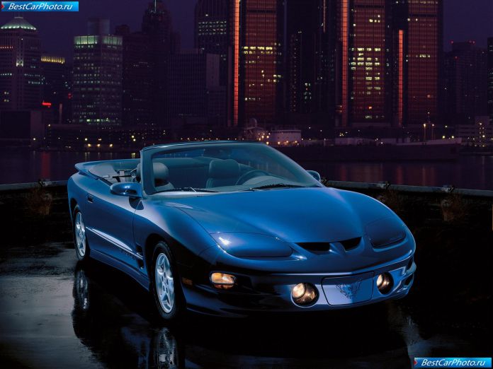 2001 Pontiac Firebird - фотография 2 из 9