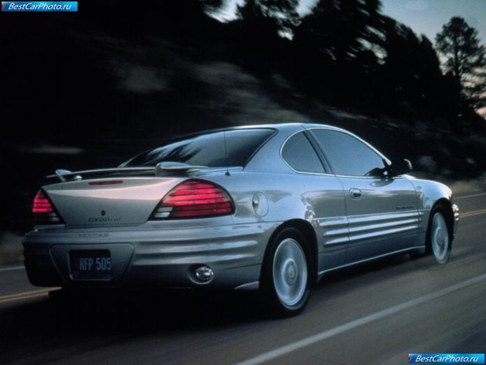 2001 Pontiac Grand Am - фотография 6 из 10
