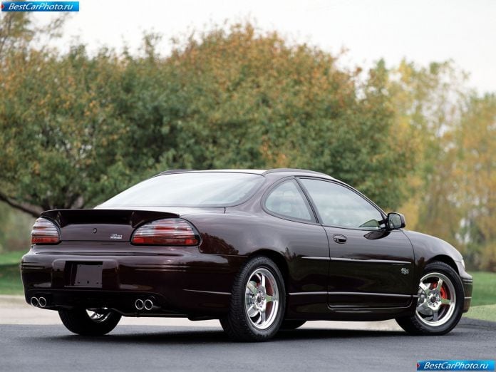 2001 Pontiac Grand Prix - фотография 6 из 7 2001 Pontiac Grand Prix - фотография 6 из 7
