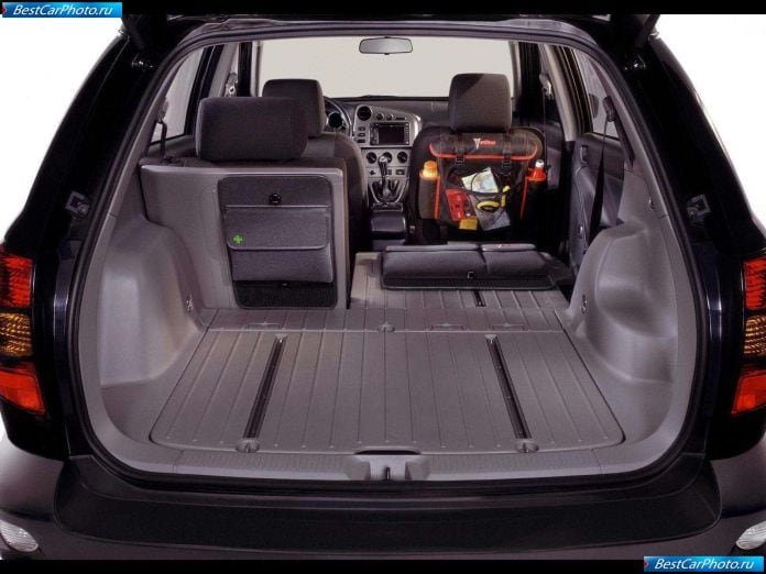 2003 Pontiac Vibe - фотография 7 из 27 2003 Pontiac Vibe - фотография 7 из 27
