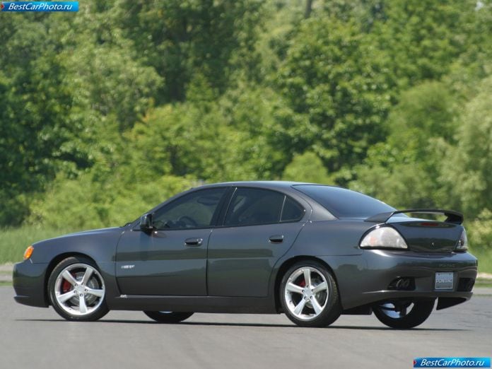 2004 Pontiac Grand Am Gxp - фотография 2 из 3 2004 Pontiac Grand Am Gxp - фотография 2 из 3