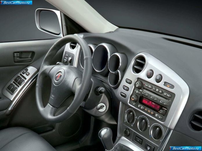 2005 Pontiac Vibe Gt - фотография 8 из 11 2005 Pontiac Vibe Gt - фотография 8 из 11