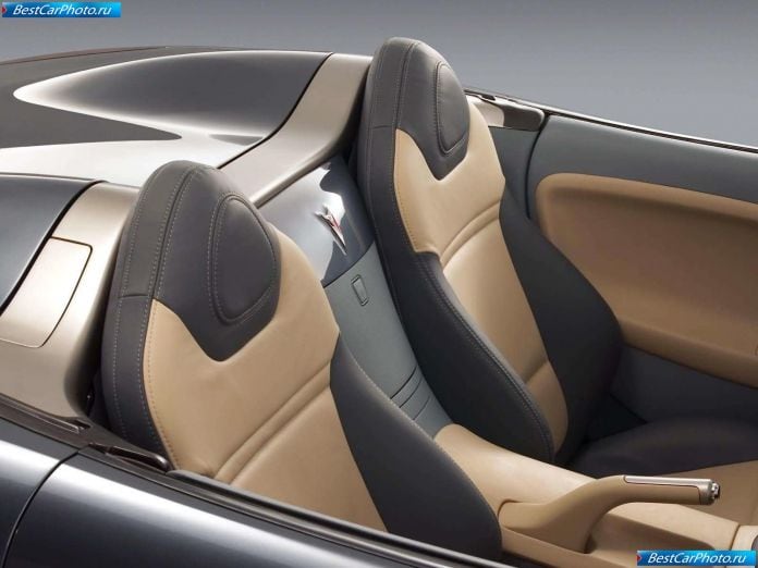 2006 Pontiac Solstice - фотография 16 из 44