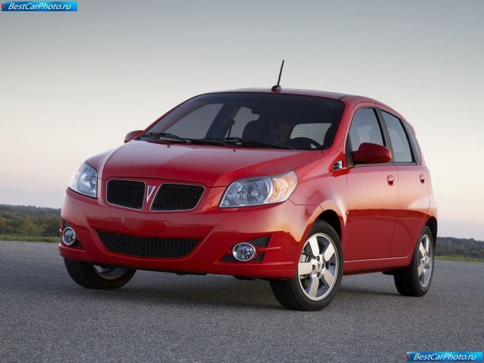 2009 Pontiac G3 - фотография 1 из 19