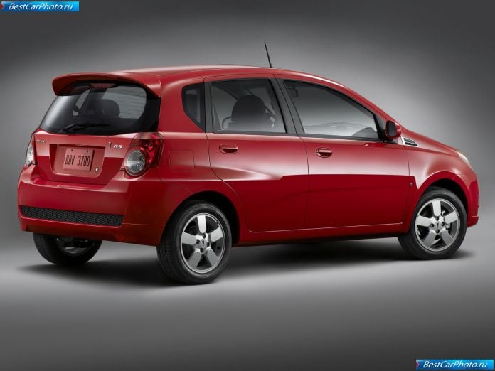 2009 Pontiac G3 - фотография 9 из 19