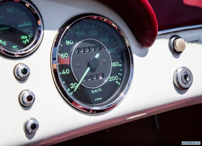 1955 Porsche 356 1500 Speedster - фотография 13 из 29 1955 Porsche 356 1500 Speedster - фотография 13 из 29